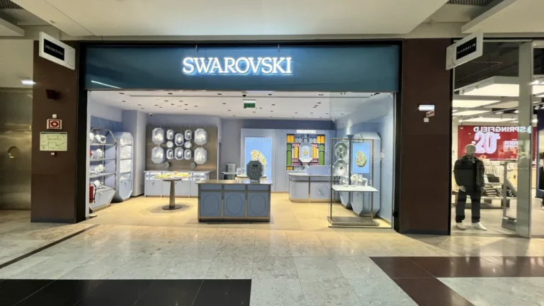 Swarovski, Vilanova e Mr. Blue passam a integrar o Espaço Guimarães