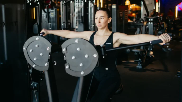 BOOMFIT e Fitness UP firmam parceria para abrir 100 ginásios na Península Ibérica até 2026