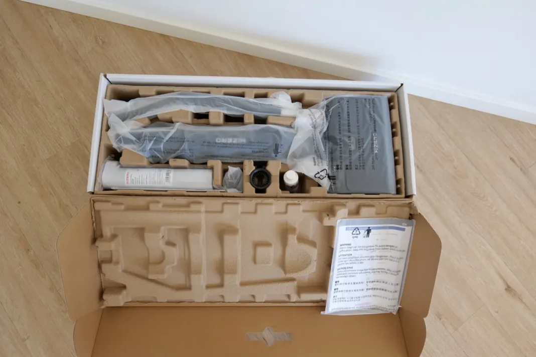 HIZERO F600 - interior caixa