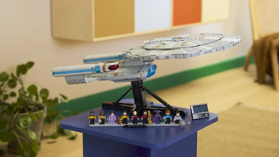 LEGO Icons Star Trek: U.S.S. Enterprise NCC-1701-D