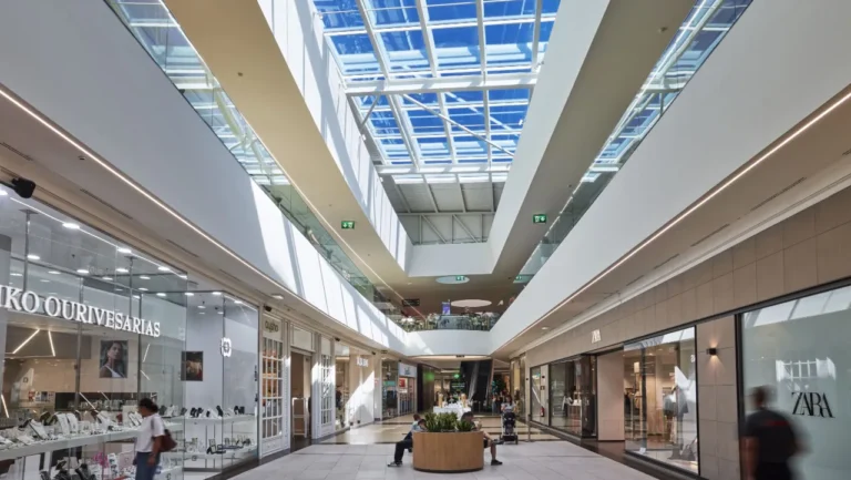 LeiriaShopping renova interior, fachada e sistemas de iluminação com investimento de 7 milhões de euros