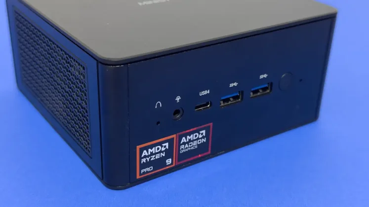 Minisforum UM890 Pro