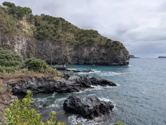 Piscinas Naturais de Caloura