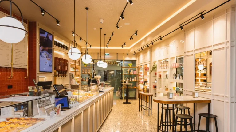 Portela regressa às origens: meio século depois, o café volta ao local onde tudo começou