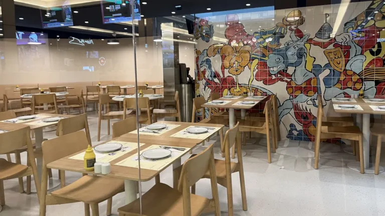 Portugália renova espaço no CascaiShopping com nova identidade