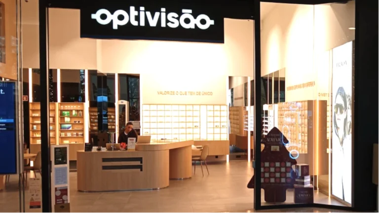 Optivisão reabre no GuimarãeShopping com espaço renovado e serviços personalizados