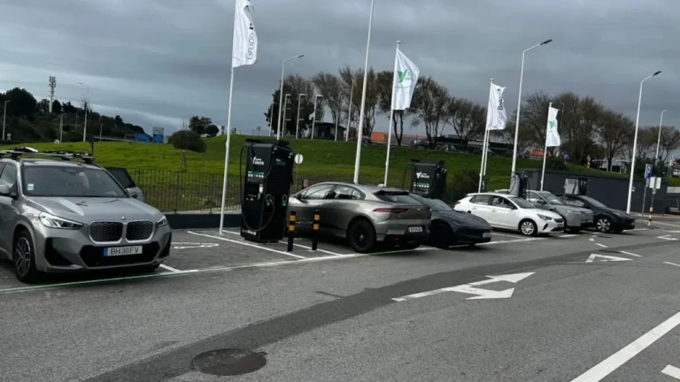 Via Verde Electric inaugura primeiro ponto de carregamento ultrarrápido em Portugal