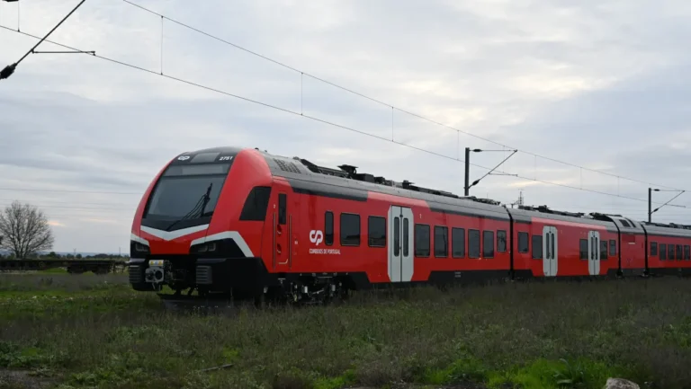 2025 marca crescimento histórico na CP com aumento de passageiros em todos os serviços