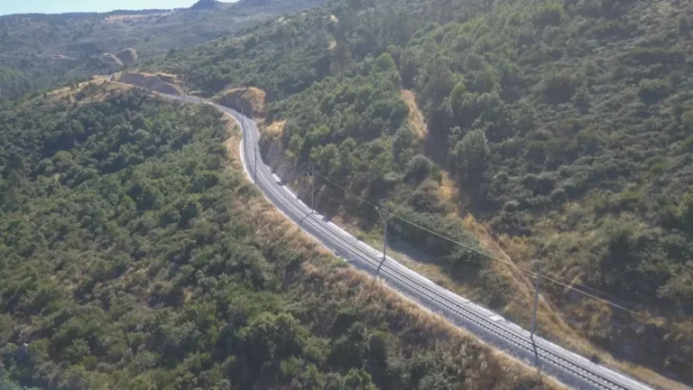 Nova Passagem Inferior Rodoviária na Linha da Beira Baixa vai substituir passagem de nível existente