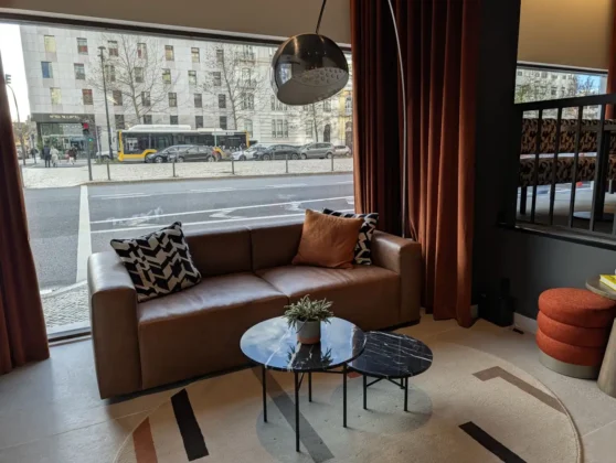 residence inn by marriott lisboa piso 0 lobby