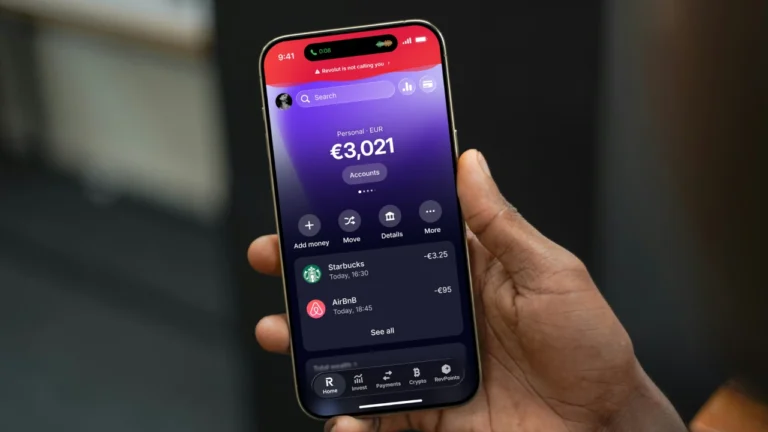 Revolut passa a alertar clientes sobre chamadas fraudulentas em tempo real