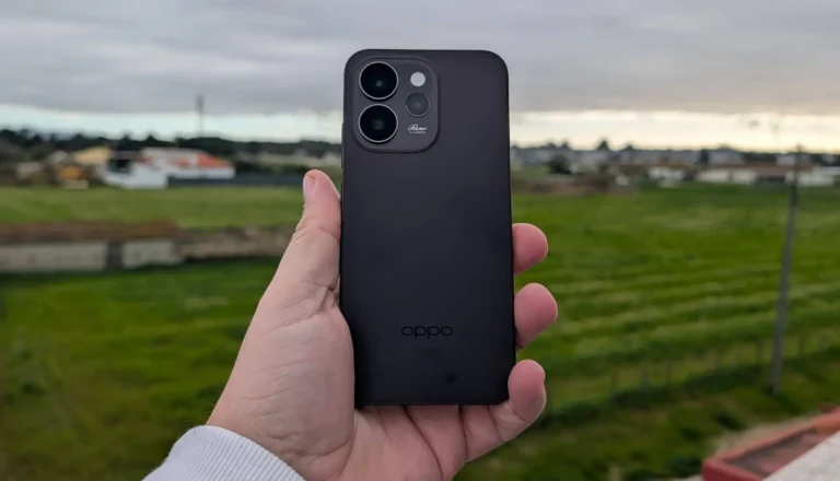 OPPO Reno15 Pro 5G Review: Compacto e muito competente