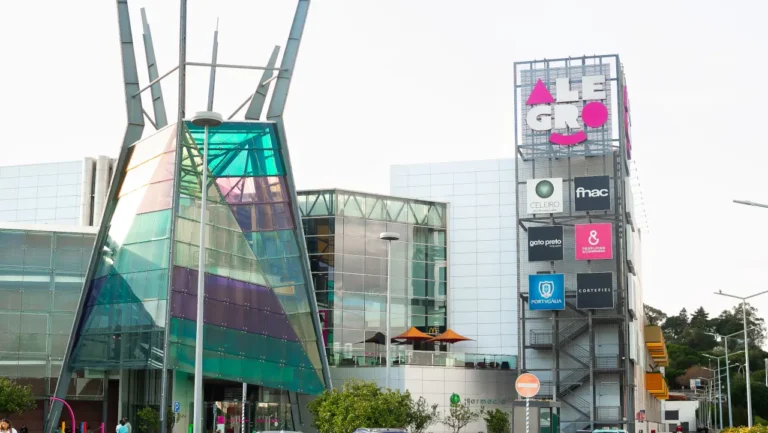 NORMAL, Scalpers e Suits Inc entre as novas aberturas no Alegro Alfragide