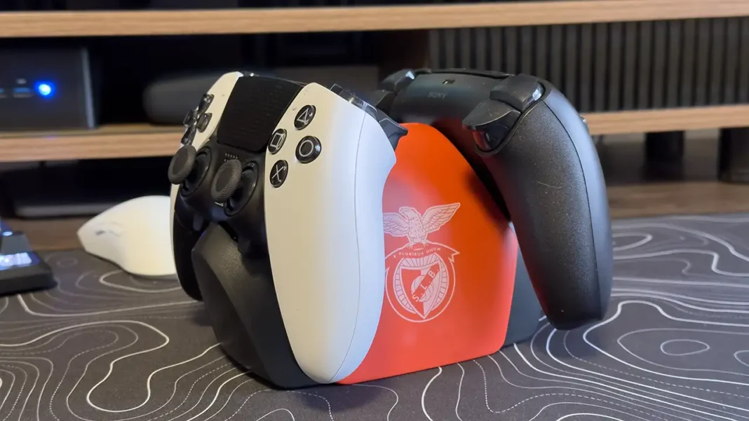 Base de carregamento de comandos DualSense da PlayStation oficial do S.L. Benfica
