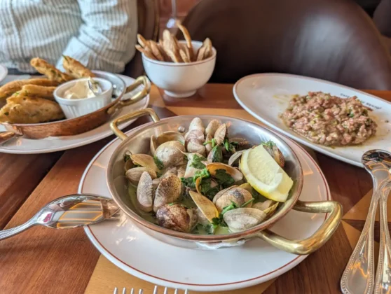 Caf&eacute; de S&atilde;o Bento - Ameijoas &agrave; Bulh&atilde;o Pato