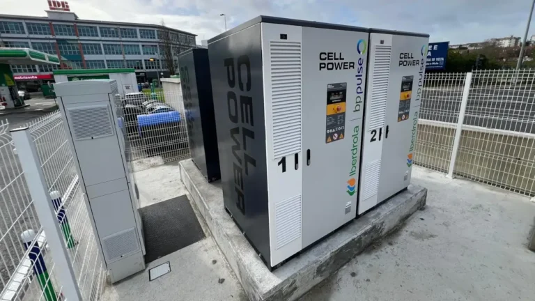 Moscavide recebe carregadores ultrarrápidos da Iberdrola | bp pulse que dispensam reforço da rede elétrica