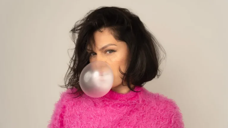 Jessie J atua na Summer Gala do Pine Cliffs Resort em Albufeira