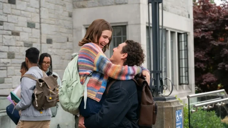 Saga Off Campus, de Elle Kennedy, vai ser adaptada a série pela Prime Video