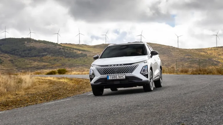 OMODA lança novo SUV híbrido 5 SHS-H em Portugal