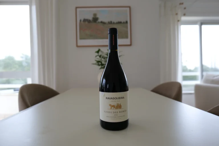 Onde havia romãzeiras, nasce um grande vinho: chegou o novo Ravasqueira Vinha das Romãs Tinto