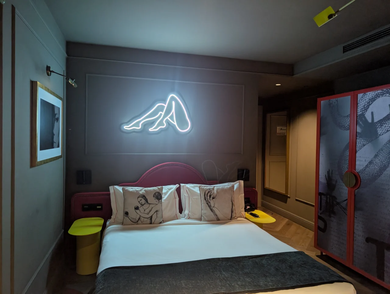 Upon Angels: Uma escolha luxuosa e atrevida para o Dia dos Namorados 16 Upon Angels