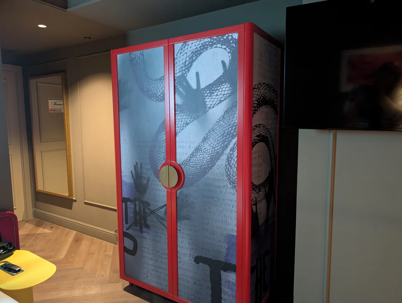 Upon Angels: Uma escolha luxuosa e atrevida para o Dia dos Namorados 19 Upon Angels