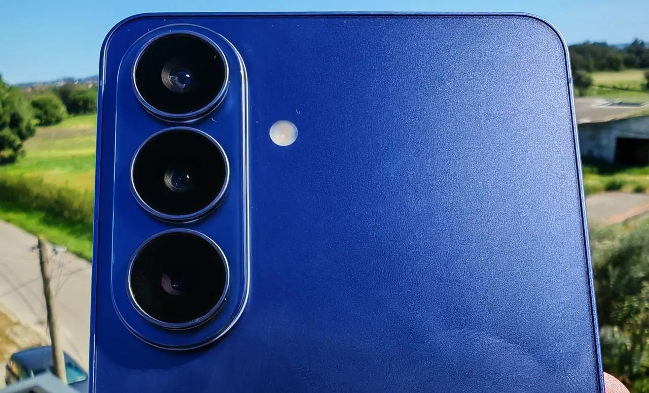 Samsung Galaxy S26 Plus Review: O "copy-paste" do Galaxy S25 Plus 2 Samsung Galaxy S26 Plus