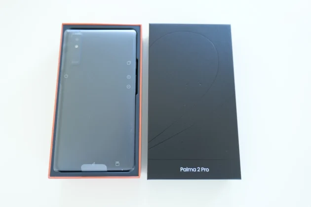 BOOX Palma 2 Pro - caixa aberta