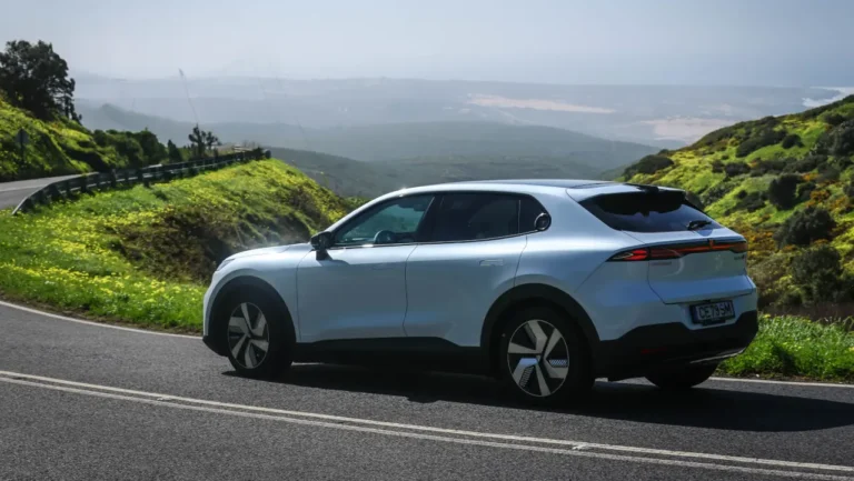 Changan apresenta Deepal S05 AWD em Portugal com tração integral e 435 cv