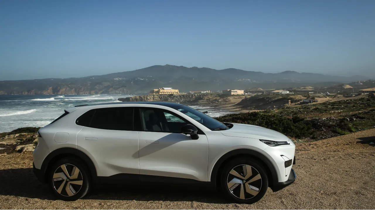 Changan apresenta Deepal S05 AWD em Portugal com tração integral e 435 cv 1 Changan Deepal S05 AWD