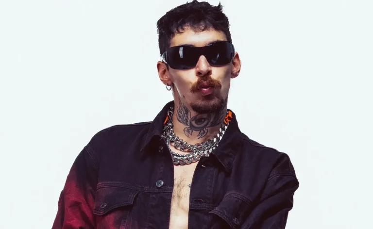 O brasileiro Mochakk e a dupla Adriatique fazem a festa este verão no Nómadas Festival