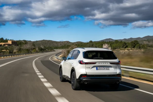 Terceira gera&ccedil;&atilde;o Mazda CX-5 - traseira