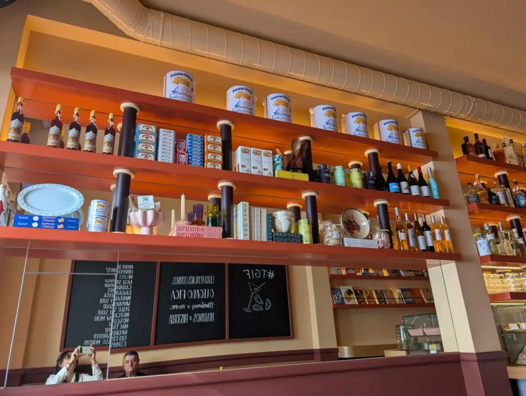 O Pub Lisboeta Mercearia Pachecas