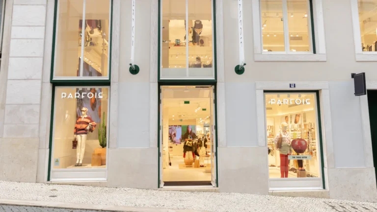 Parfois inaugura loja na Rua do Carmo com conceito de design renovado