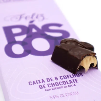 Peda&ccedil;os de Cacau - Caixa de Coelhos &ndash; Feliz P&aacute;scoa