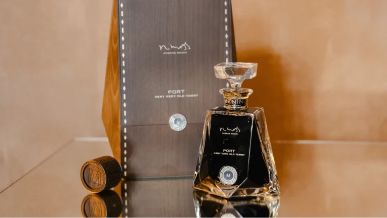 Menin Douro Estates lança vinho do Porto de origem anterior à filoxera com um preço de 10.000€ por garrafa