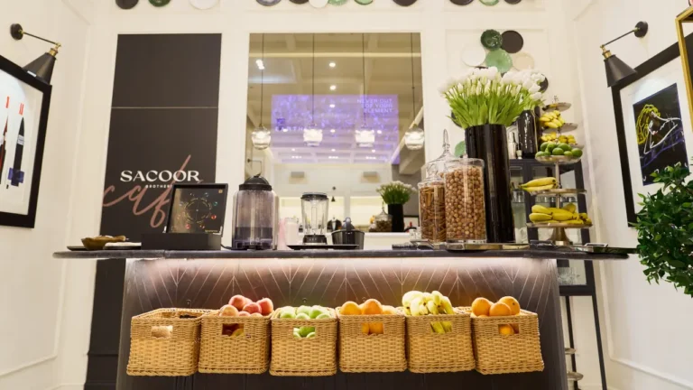 Sacoor Brothers inaugura cafeteria Sacoor Café no Colombo