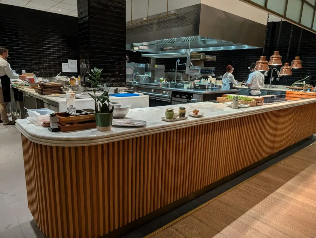 The Kitchen - EVOLUTION Cascais-Estoril