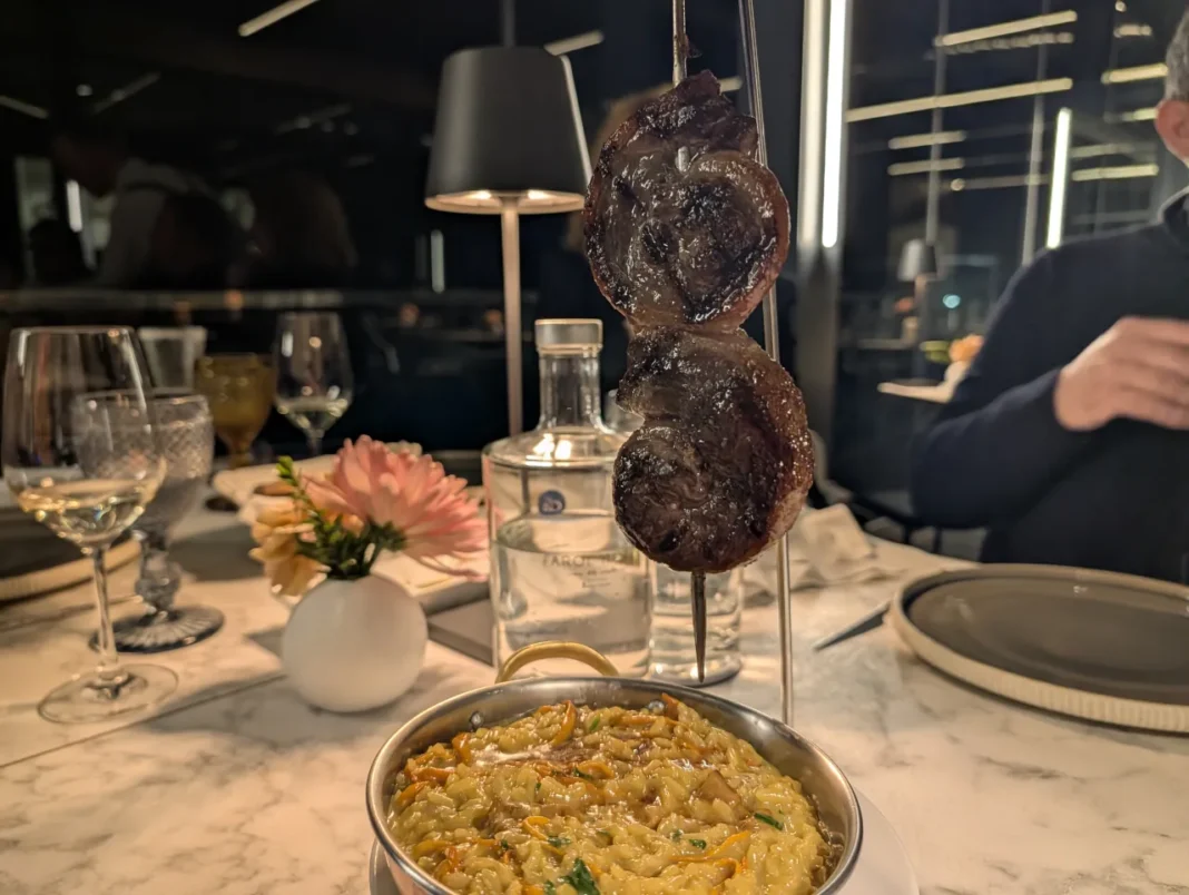 The Mix - Magret de pato grelhado com risoto de cogumelos