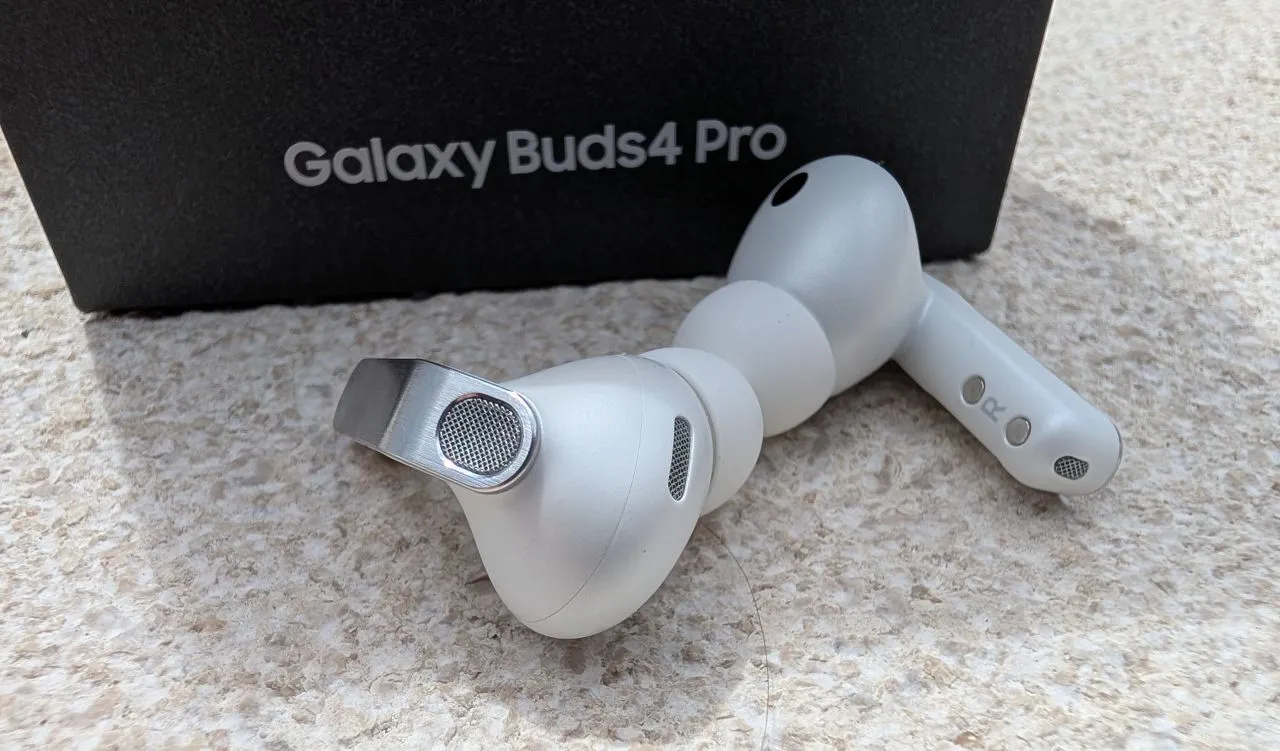 Samsung Galaxy Buds4 Pro
