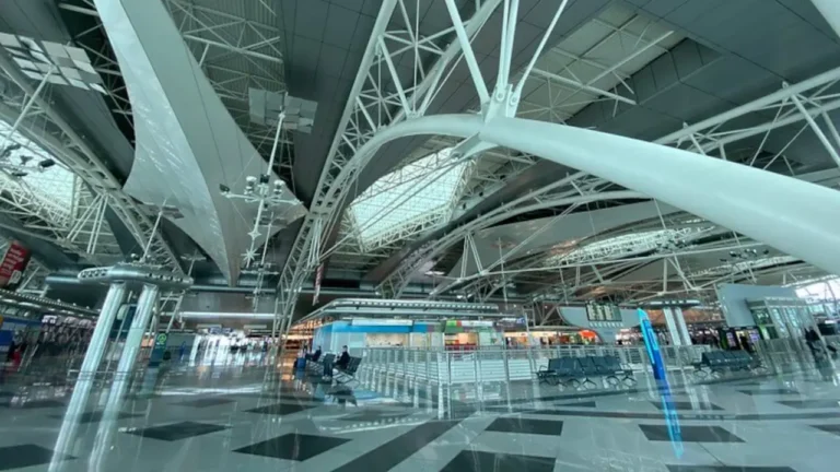 Aeroporto do Porto atinge tráfego recorde e anuncia 21 novas rotas para 2026