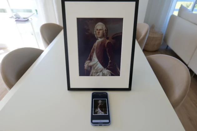 SwitchBot AI Art Frame - compara&ccedil;&atilde;o