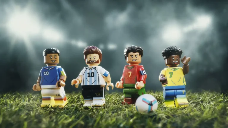 LEGO lança a nova coleção LEGO Editions dedicada ao futebol com Ronaldo, Messi, Mbappé e Vini Jr.