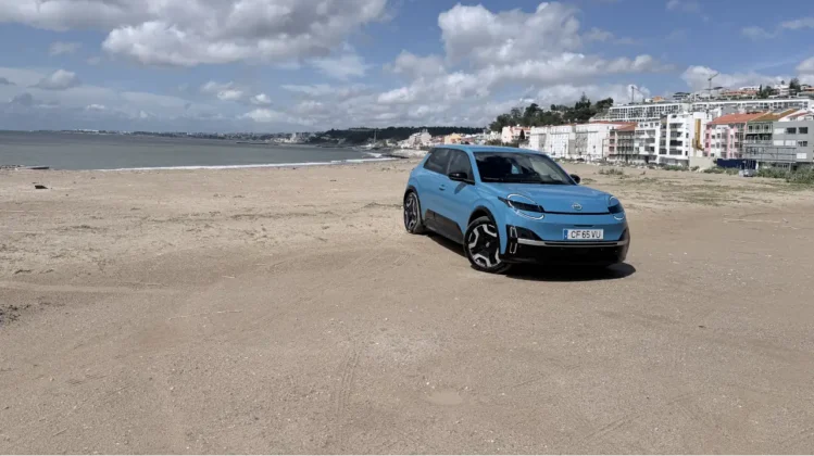 Nissan Micra 100% el&eacute;trico