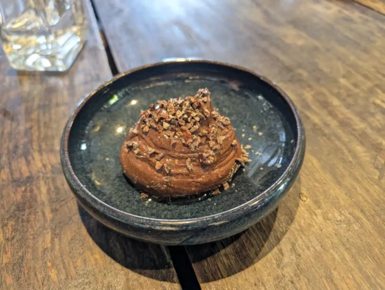 Wine Corner da Jos&eacute; Maria da Fonseca - Mousse de chocolate negro, azeite e flor de sal