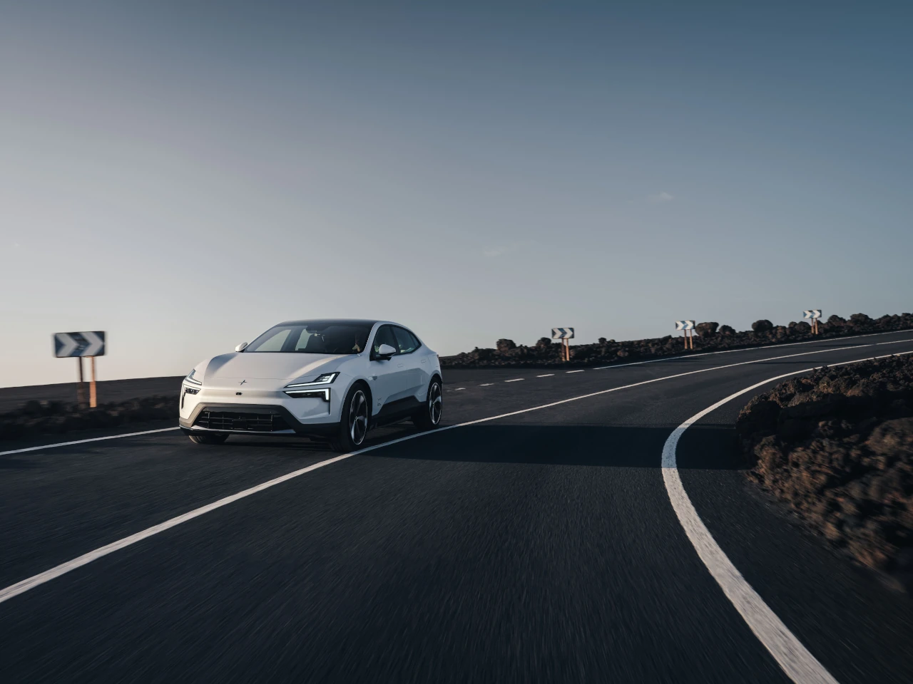 Polestar 4