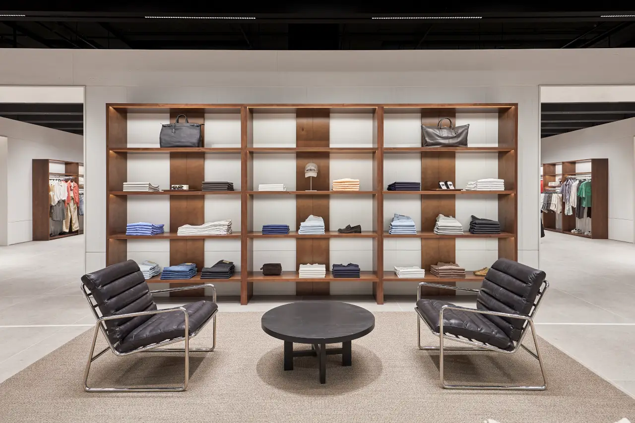 Zara GaiaShopping