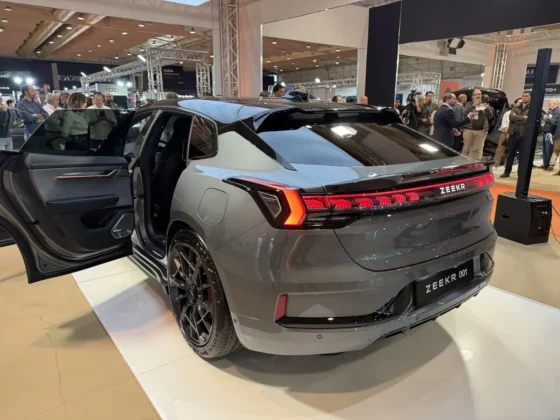 Zeekr 001