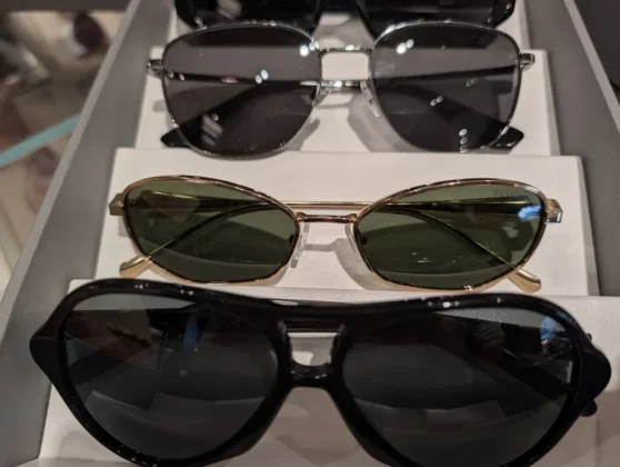Sunglass Hut