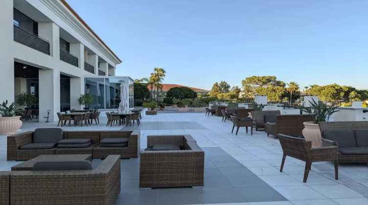 Wyndham Grand Algarve - Grand Bar